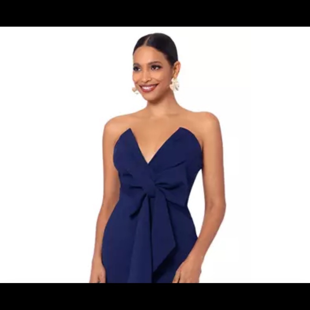 Betsy Johnson | Women's Scuba Crepe Strapless V-Bow Dress | New / Never Worn